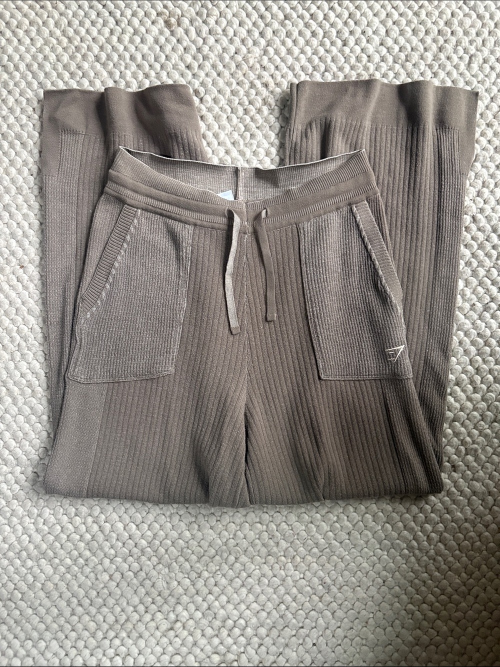 Women’s Gymshark Ribbed Drawstring Wide Leg Joggers in Tan Brown